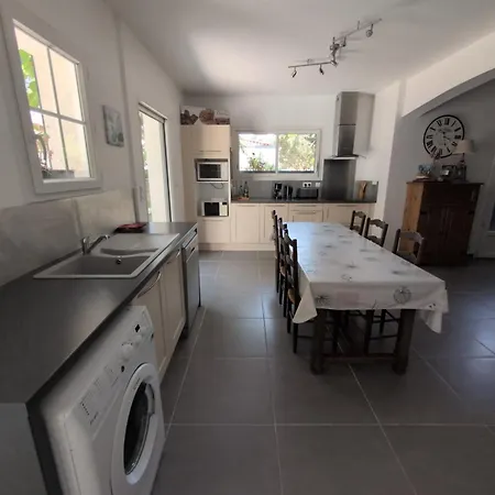 90m Near The Surf Of Casa vacanze